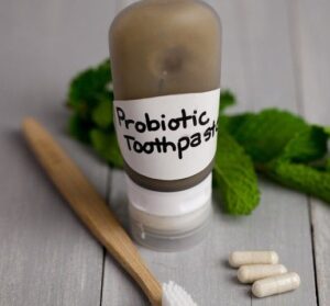 Healthy Mouth: Homemade Probiotic Toothpaste